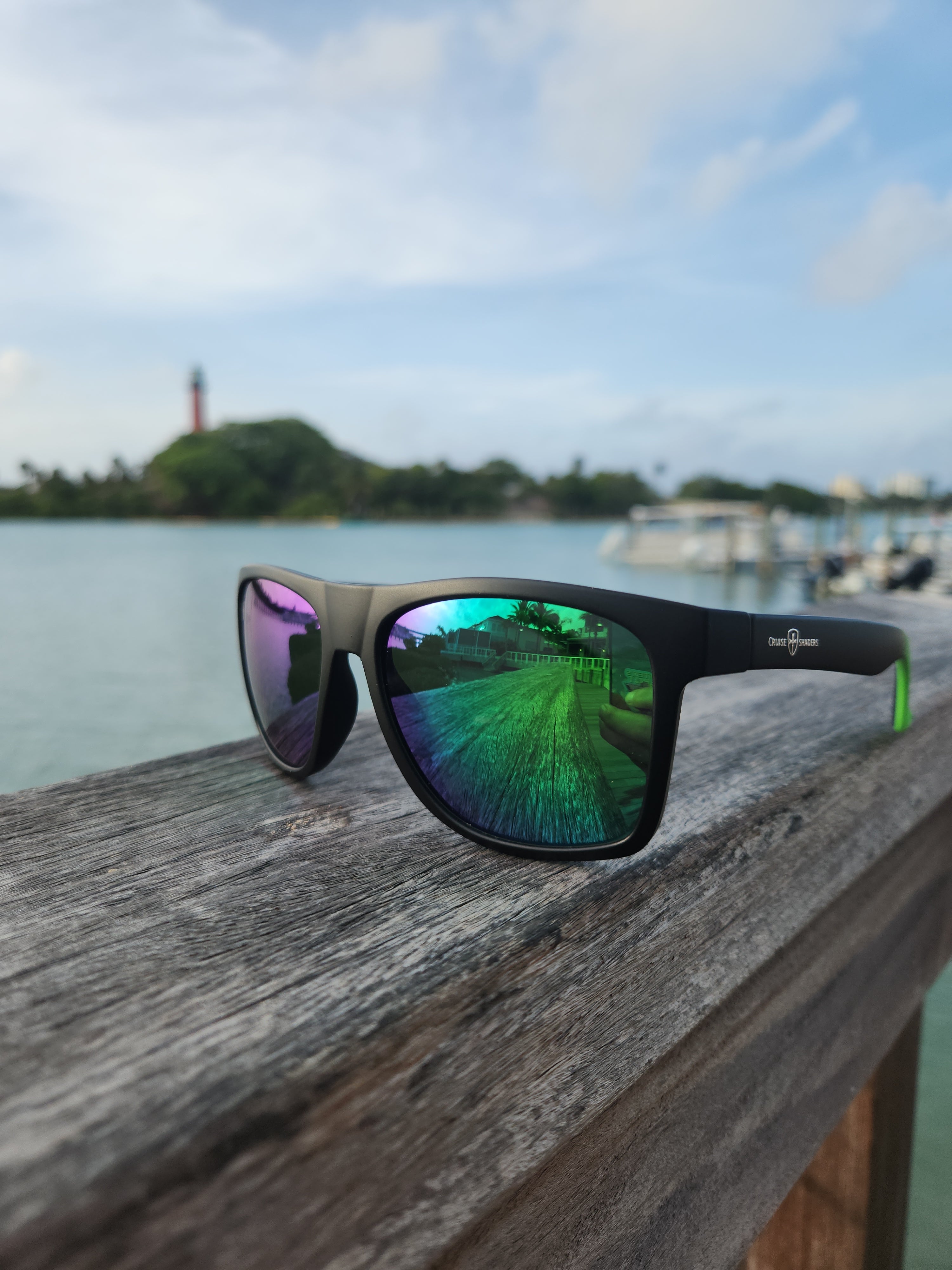 "St. John" Cruise-Shader Floating Sunglasses